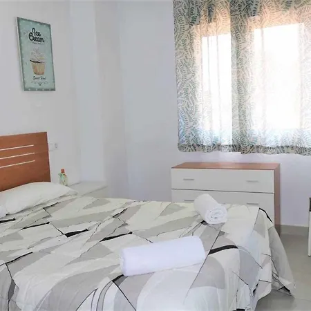 Apartment 1e 2 *
